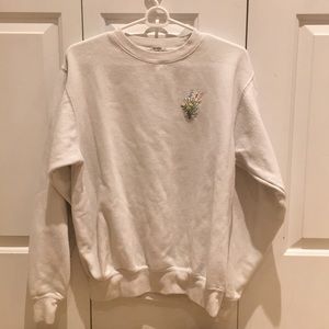 White, pullover, Brandy Melville, sweatshirt